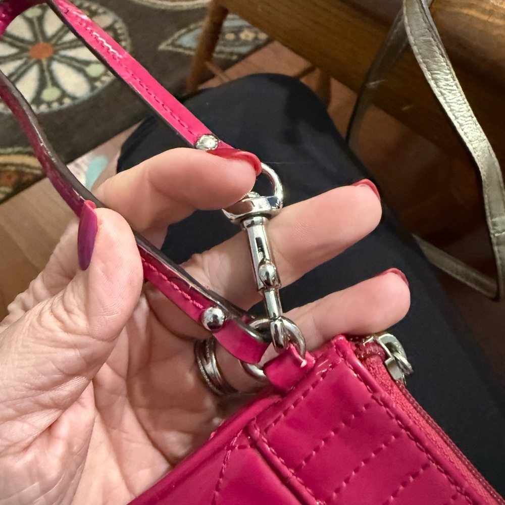 Coach small wristlet - Picture 3 of 5
